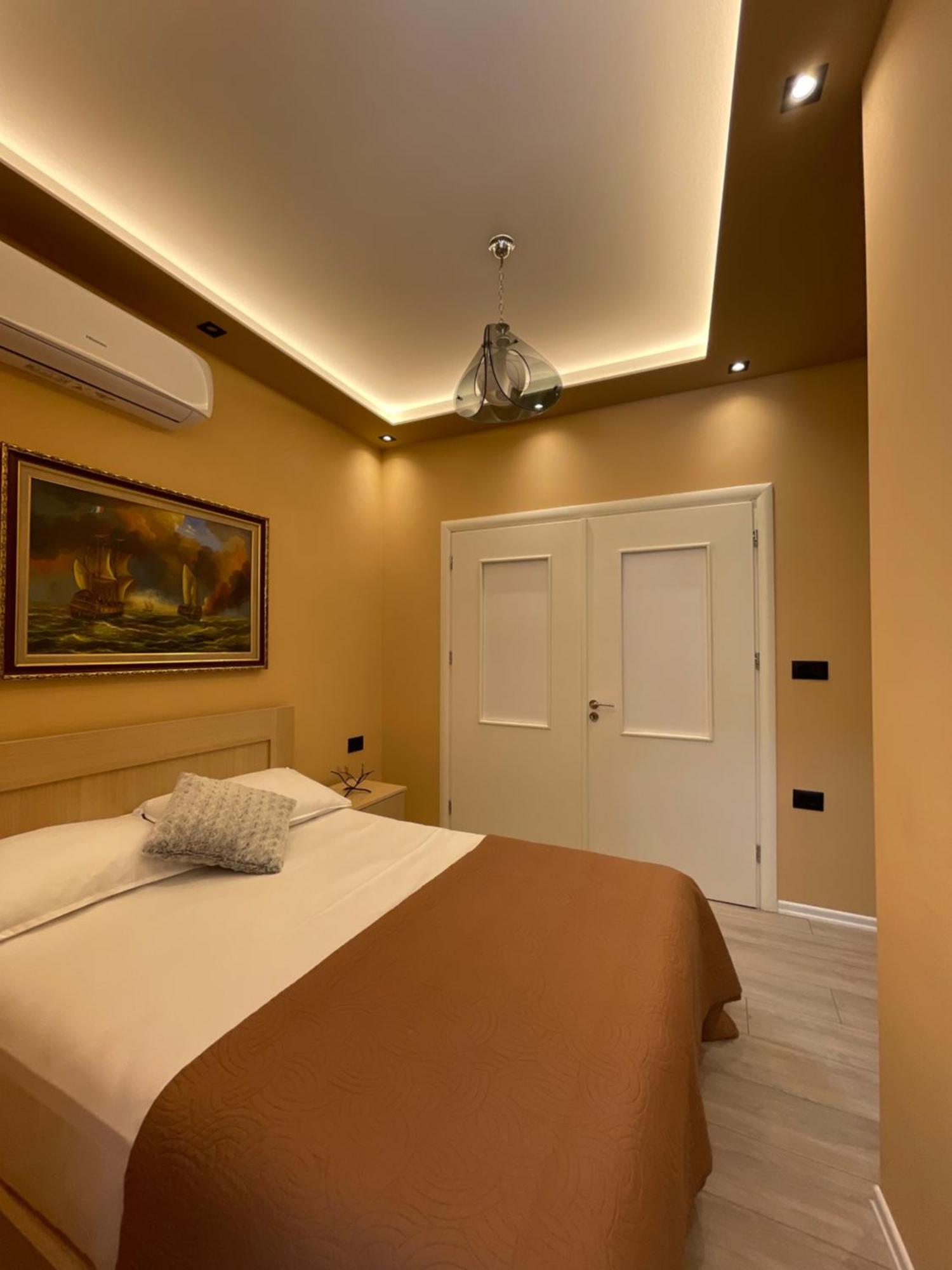 Latifi Guesthouse Gjirokaster Exterior photo